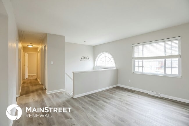 Photo - 2308 NW Ashton Dr