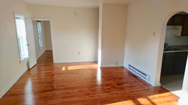 Photo - 222 N Dewey St