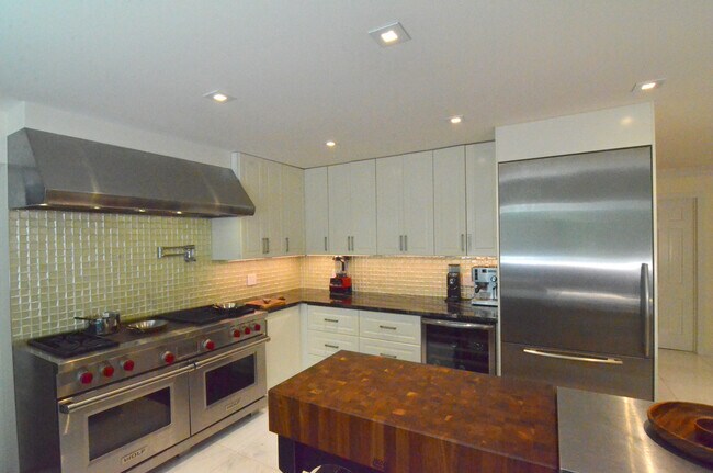 Cocina - 9401 Tobin Cir