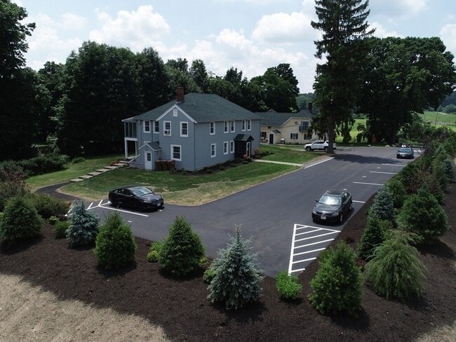 Photo - 175 Millwood St Unidad R1