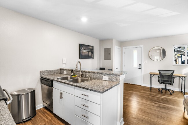 Photo - 202 N Fremont Ave Unit 2