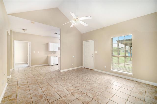 Photo - 119 Collett Ct