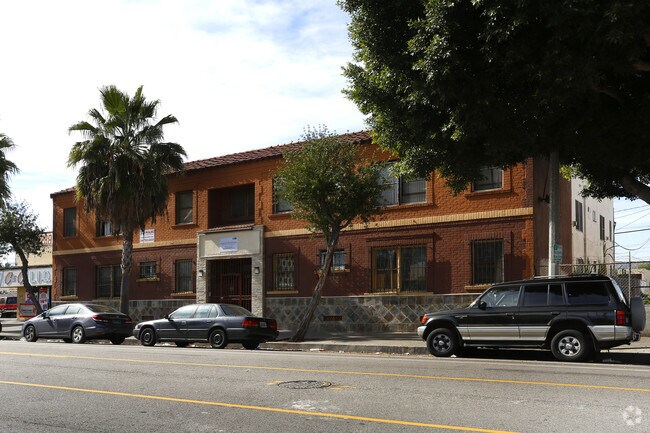 Photo - 521 N Avalon Blvd