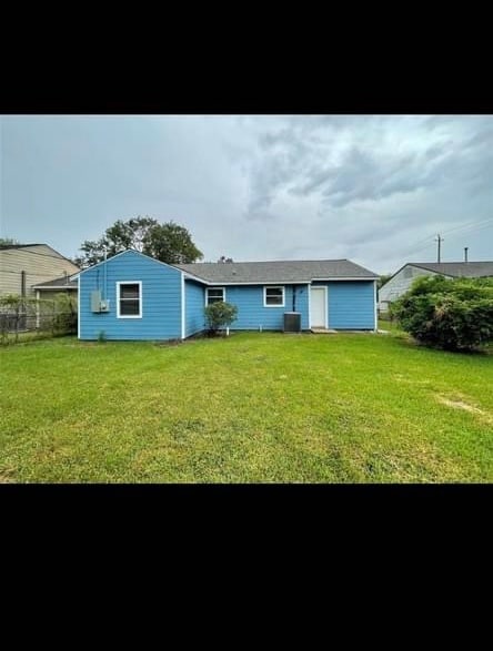 Photo - 8707 Flossie Mae St