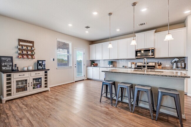 Photo - 11503 Bakersfield Pass