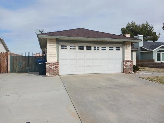 Photo - 545 E Ave J 9