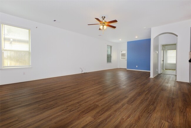 Photo - 2106 Benjamin Park