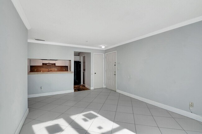2301 N Congress Ave Unit 23
