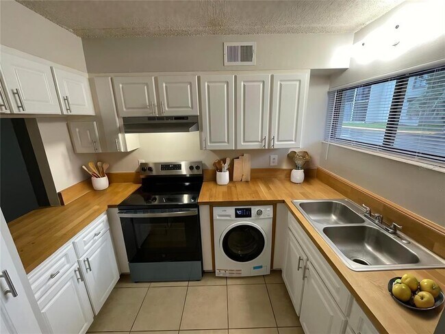 Photo - 1108 Bartow Rd Unidad 107