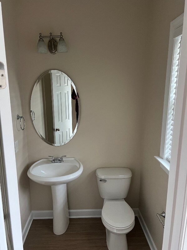 Photo - 1905 Fieldhouse Ave