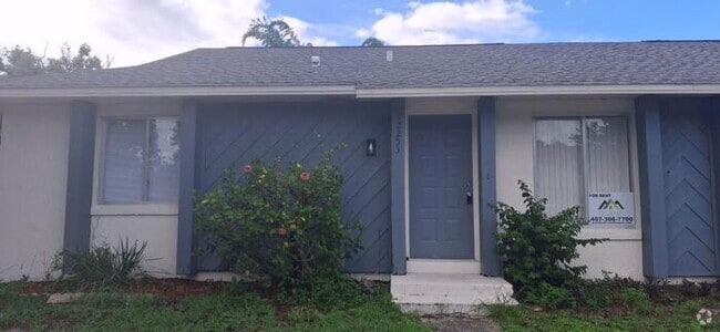 Building Photo - Exceptional Fully Remodeled 2-Bedroom, 2-B... Rental