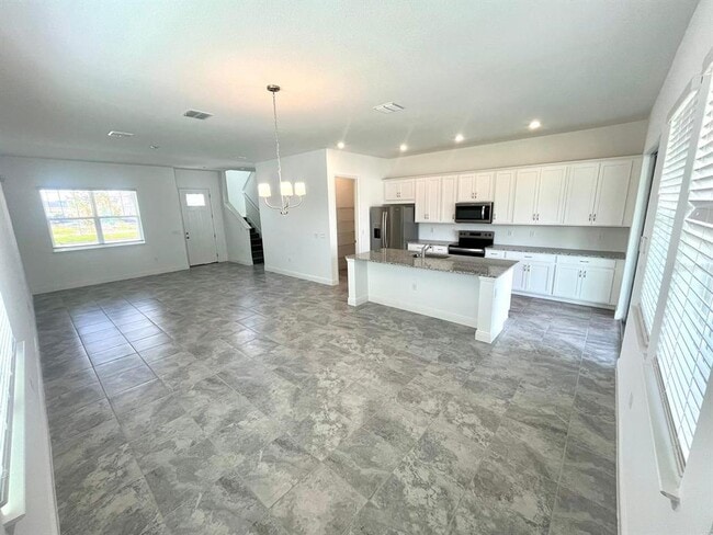 Photo - 3082 Voyager Ave