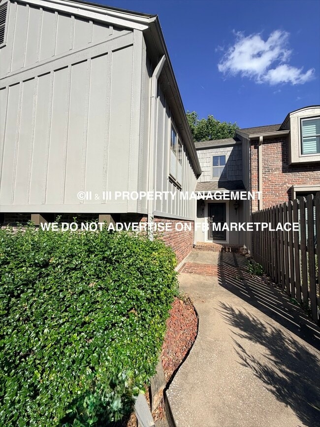 4301 W 112th Terrace