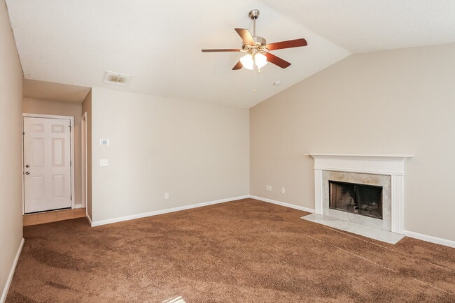 Photo - 2120 Crown Park Dr