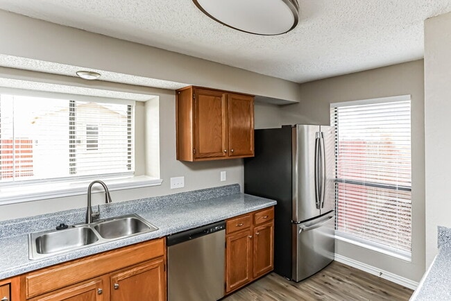 Photo - 2618 San Saba St