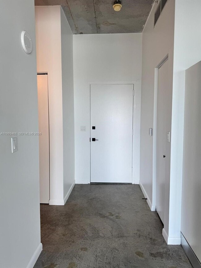 Photo - 10 SW South River Dr Unit 1710