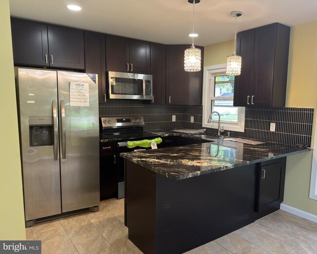 54 Plumtree Ln