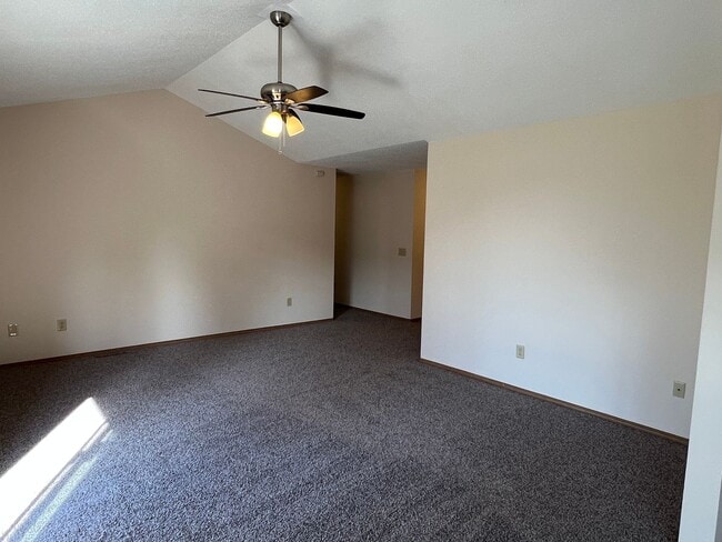 Photo - South Springfield Rental