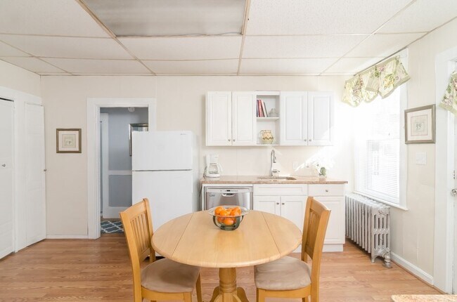 Photo - 174 W Elm Ave Unidad 1