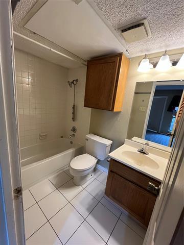 Photo - 9811 Walnut St Unit 201
