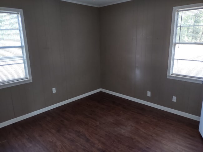 Photo - 101 Oakdale St