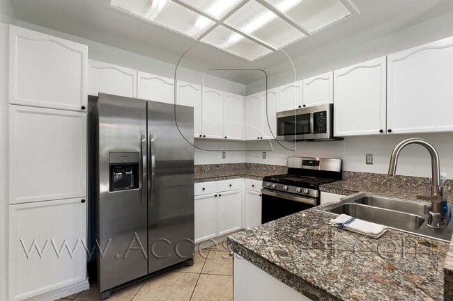 Photo - Thoughtfully Designed 3 Bedroom Home with Modern Everyday Comfort