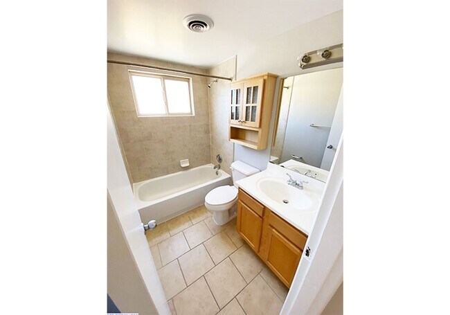 Photo - 551 Lowell Ave Unit 551-07