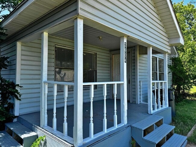 Photo - 2604 Wenonah Ave