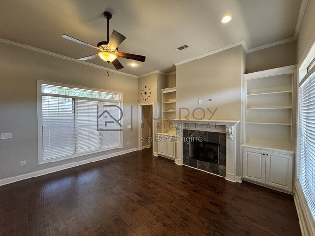Photo - 120 Marion Dr