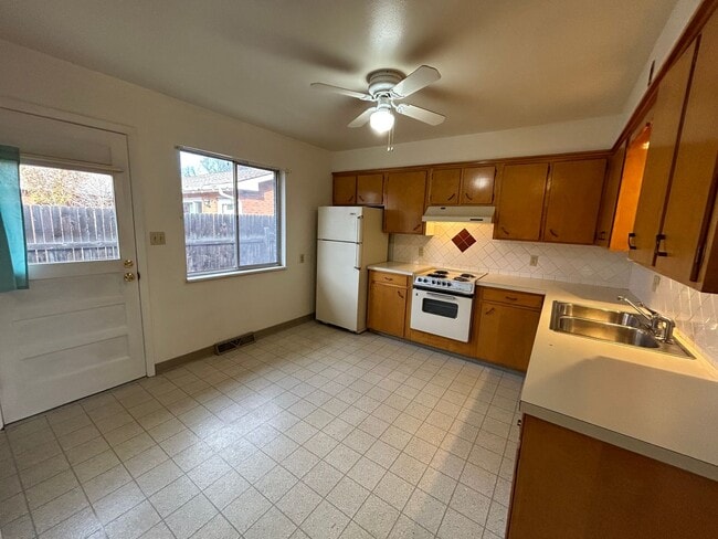 Photo - 1012 Morgan St Unit 1012