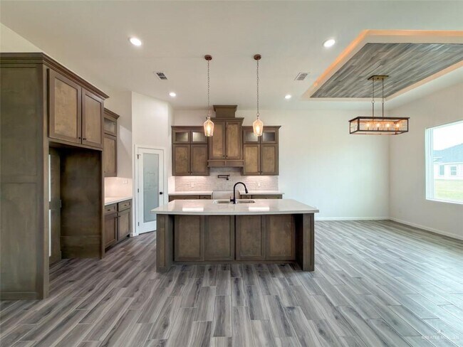 12 Azalea St