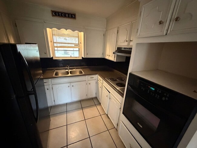 Photo - Updated 3 Bedroom Home in Southern Hills