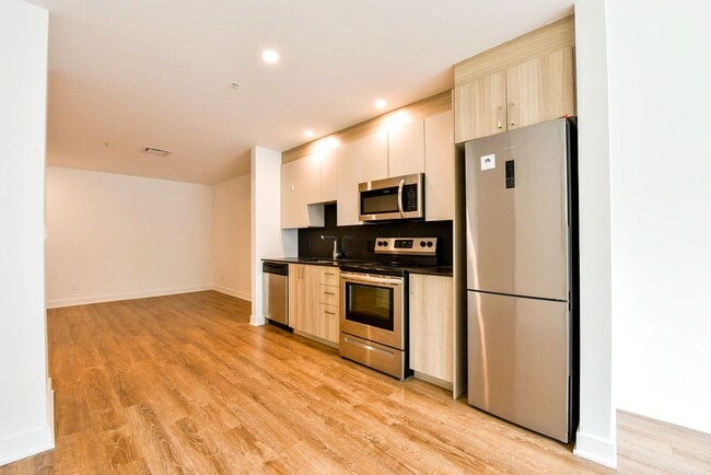 Photo - 30 Saint-Joseph Est Unit 205