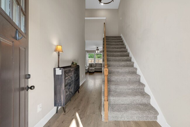 Photo - Like New Home Minutes from Fort Campbell!