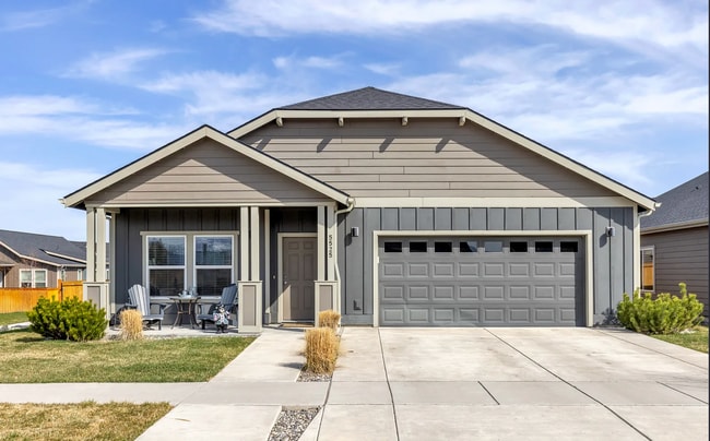 Building Photo - Beautiful 3 Bedroom Bozeman Home