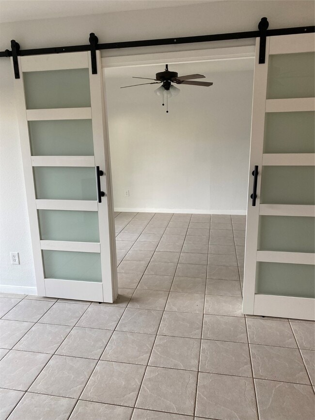 Photo - 10075 Westpark Dr Unidad 70