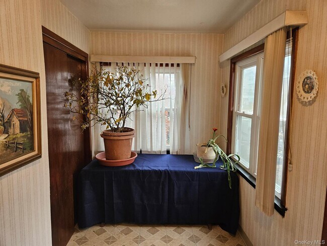 Photo - 4759 Matilda Ave