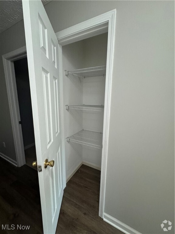 Building Photo - 6387 Forest Park Dr Rental