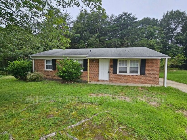 Building Photo - 1202 Melrose Dr Rental