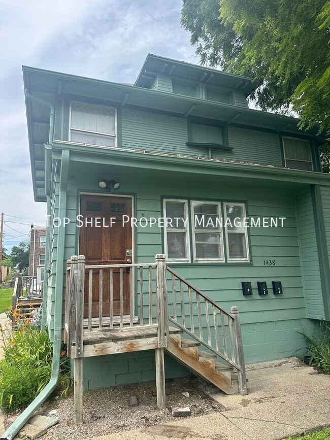 Building Photo - 1438 9th St Unit 1