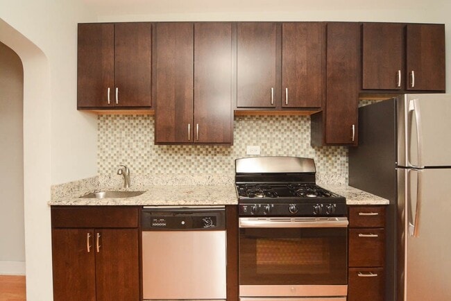 Photo - 4419 N Wolcott Ave Unit M00H