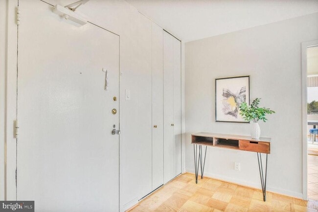 Photo - 4515 Willard Ave Unit 1004S