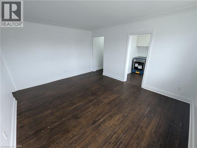 Photo - 849 Brant St Unit 3