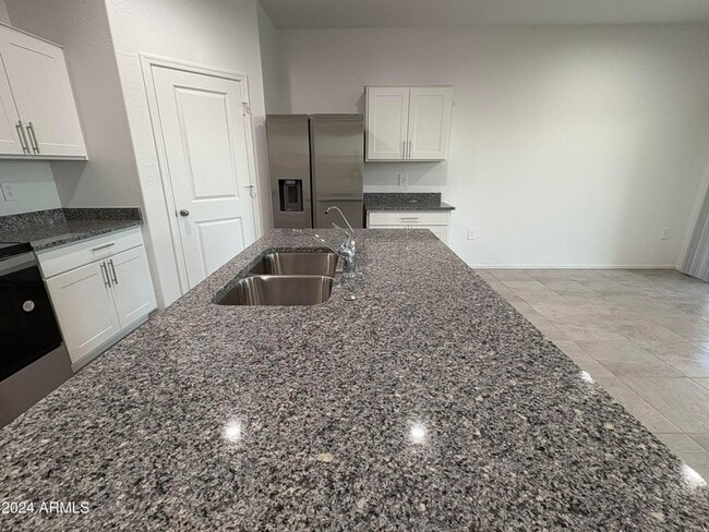 Photo - 1575 E Lardner Dr