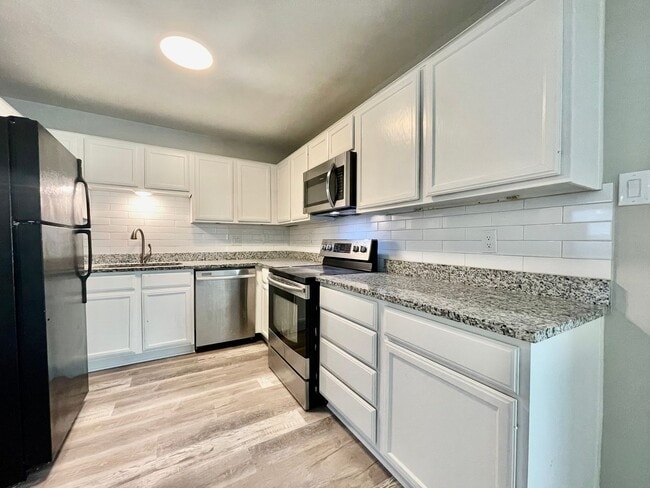 Photo - 903-903 Allen St Unidad 901