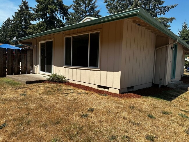 Photo - 1770 NW Forestgreen Ave