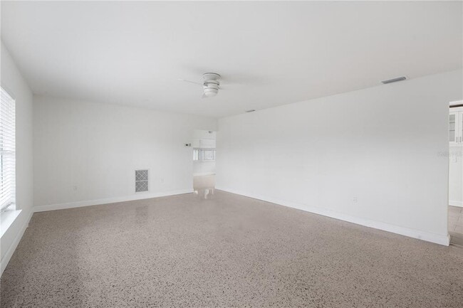 Photo - 10237 Tarpon Dr