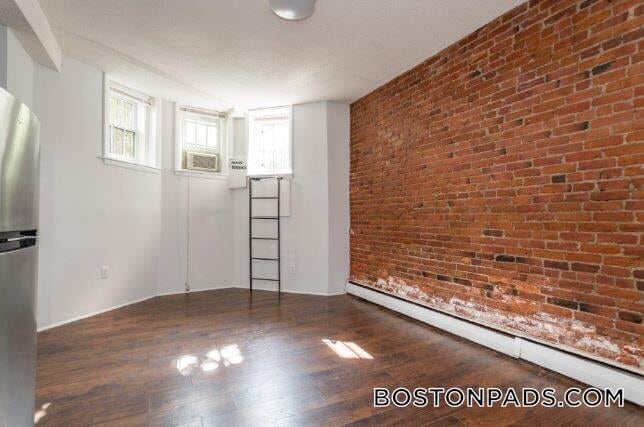 Photo - 179 St Botolph St Unit 1