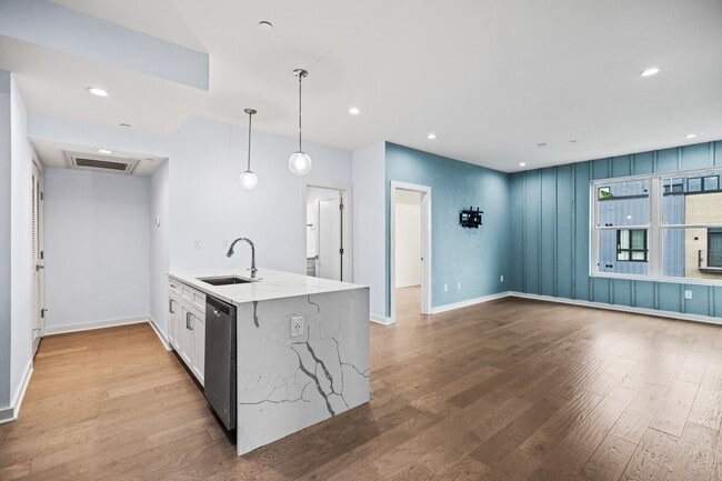 Building Photo - Modern Condo Near H St | 2 Bed | 2 Bath | 975 Sf | 1 Parking Space Unit 401