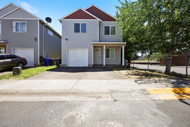Building Photo - 4bed/2.5 Bathroom house - SE Portland